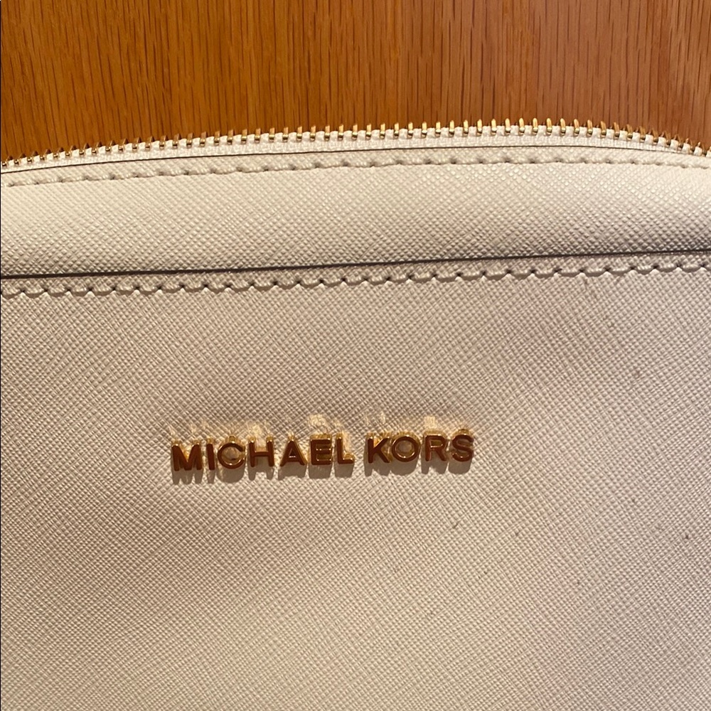 Michael Kors Gold Logo White Cross body/shoulder bag